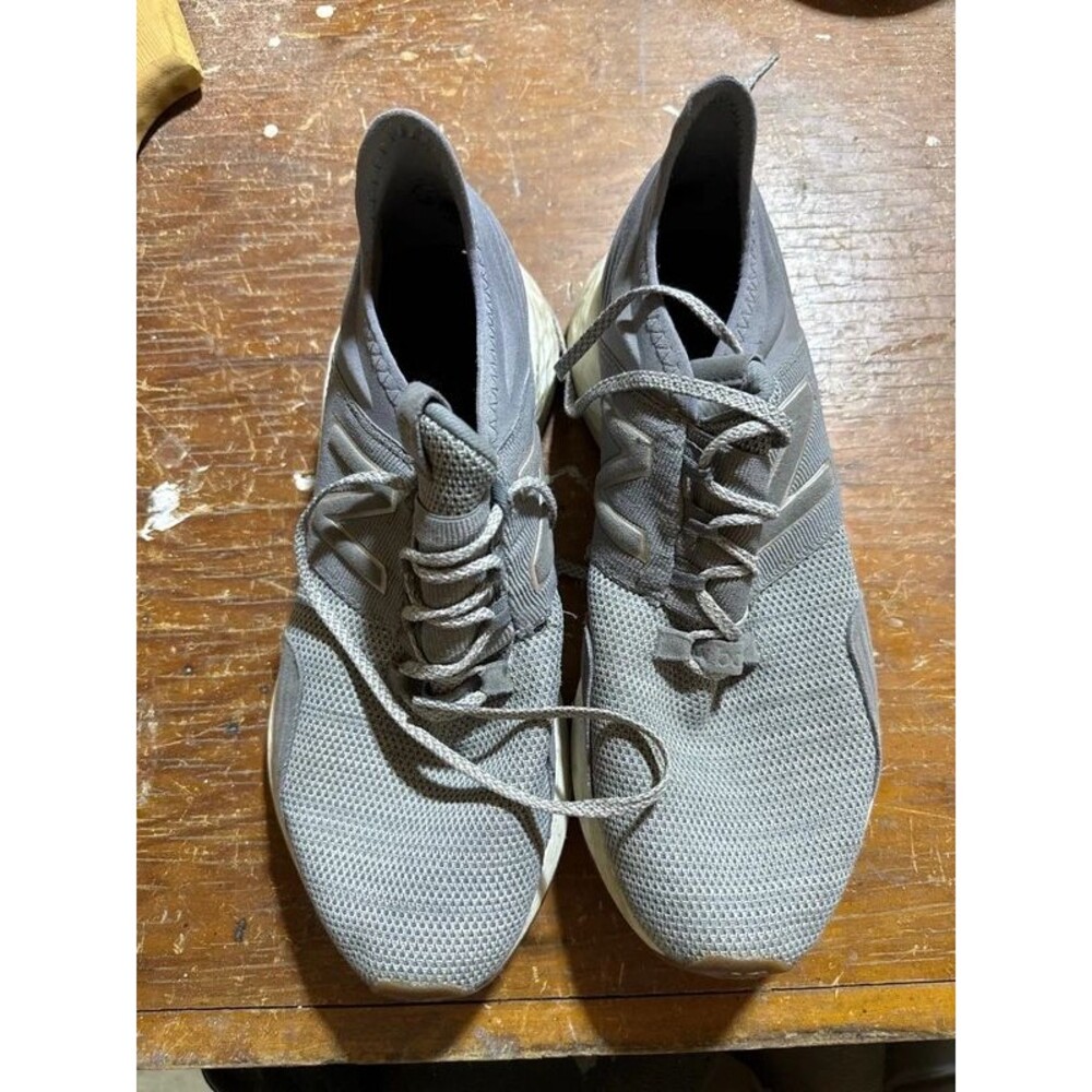 Women’s New Balance | Size 11